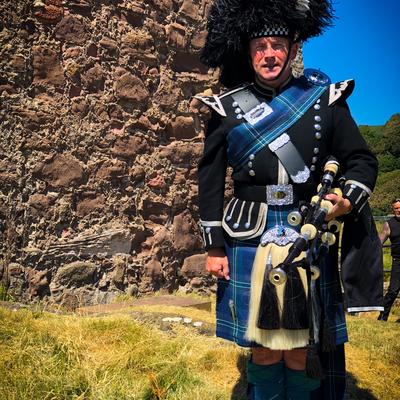 The Essential Piper scotland