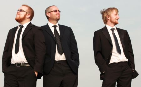 Electric Sunshine is a four piece wedding and function band Based in Essex.